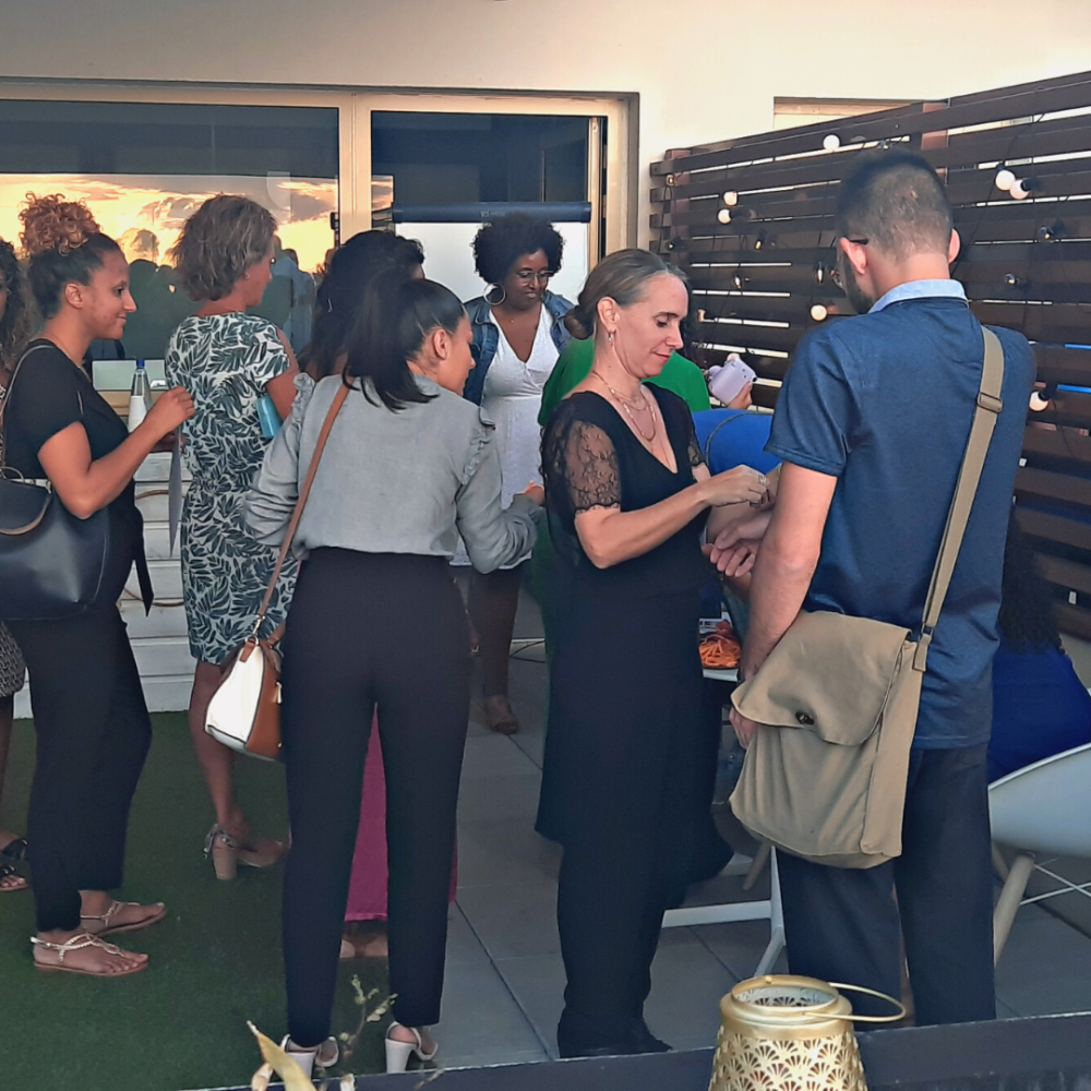 Jina x Kaptiv - Job dating nocturne